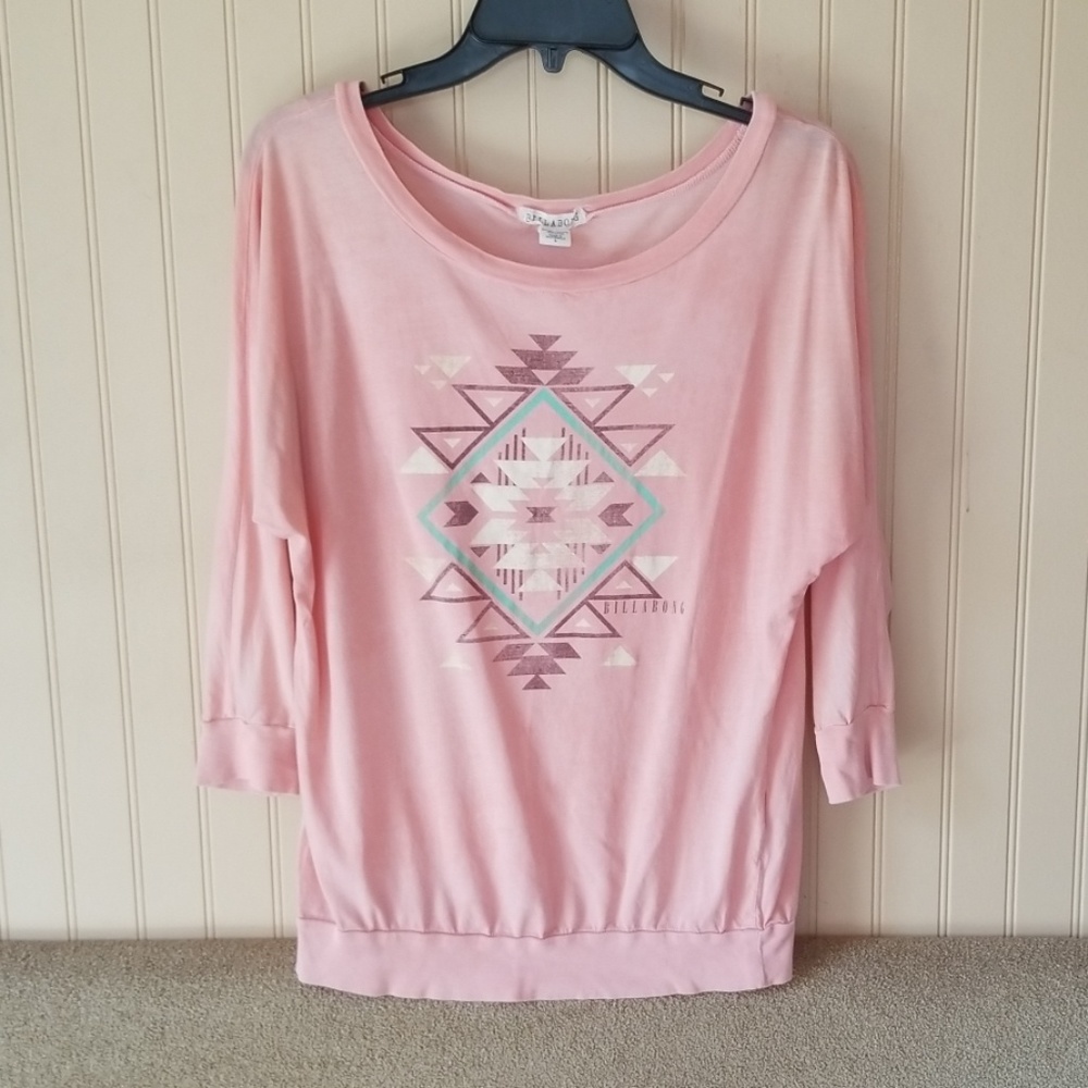 Billabong tee shirt small Aztec peach green